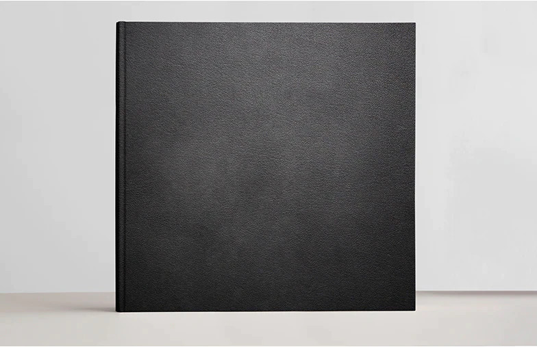 Square 27x27cm